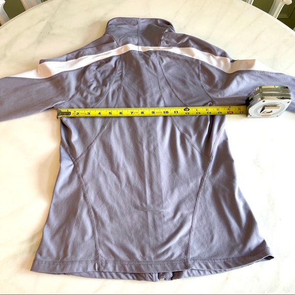 *SOLD* Gapfit Power Jacket Sunny Grey - Picture 9 of 13
